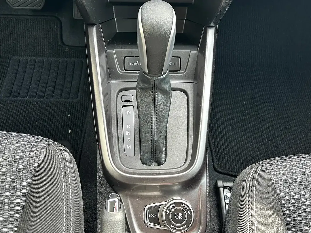 Suzuki Vitara - Thumbnail 11