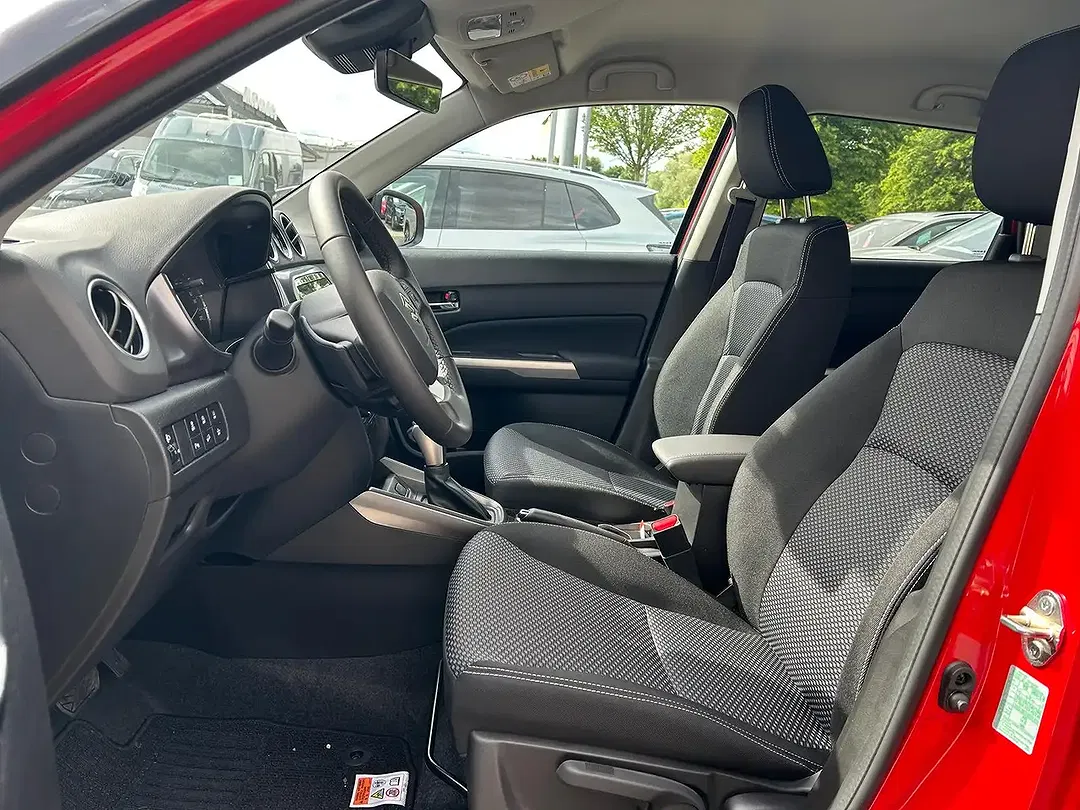 Suzuki Vitara - Thumbnail 7