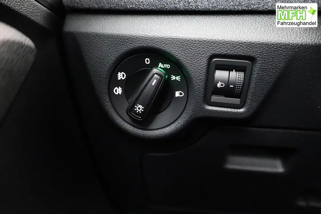 Skoda Kamiq - Thumbnail 8