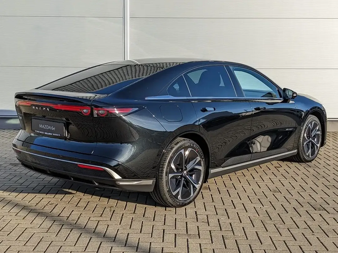 Mazda 6e - Thumbnail 7