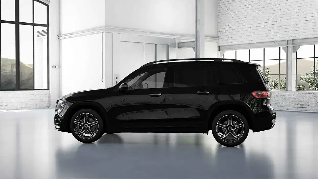 Mercedes-Benz GLB 180 - Thumbnail 4