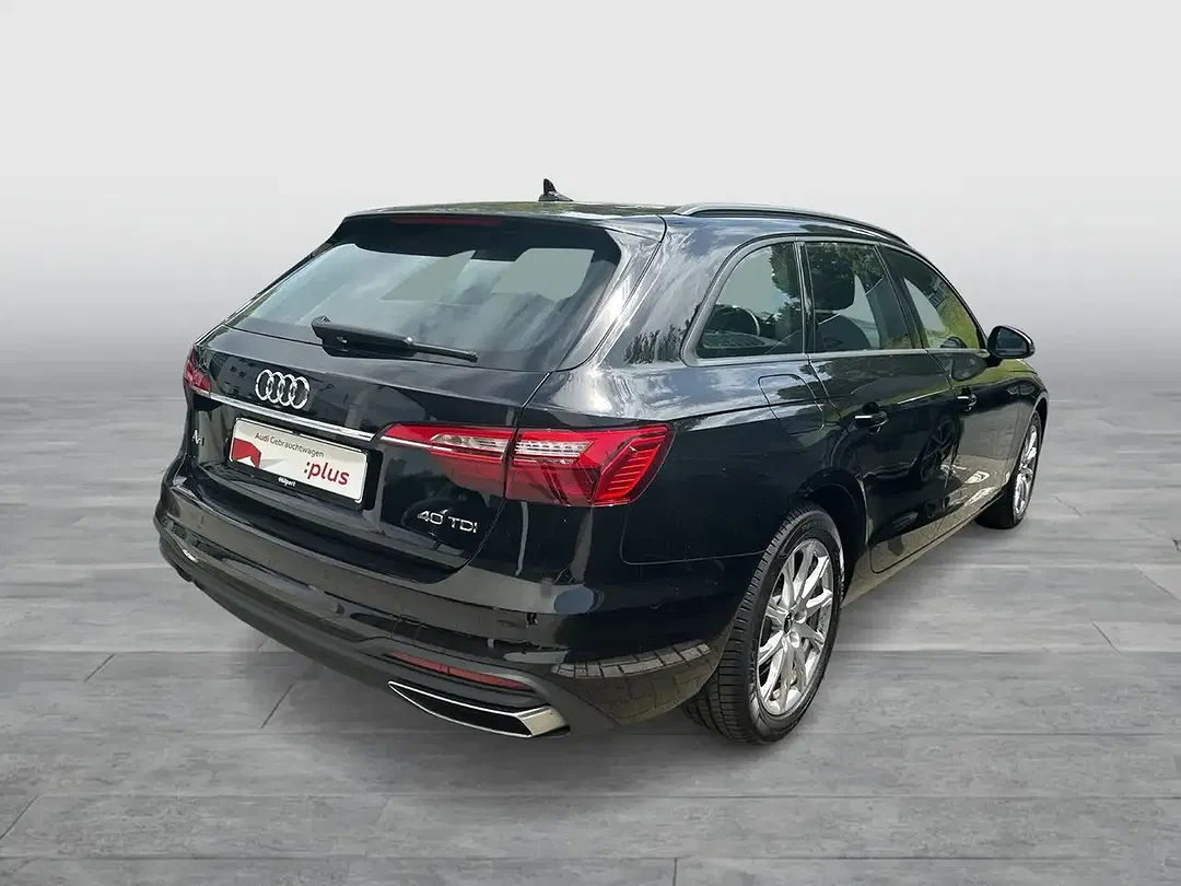 Audi A4 - Thumbnail 5