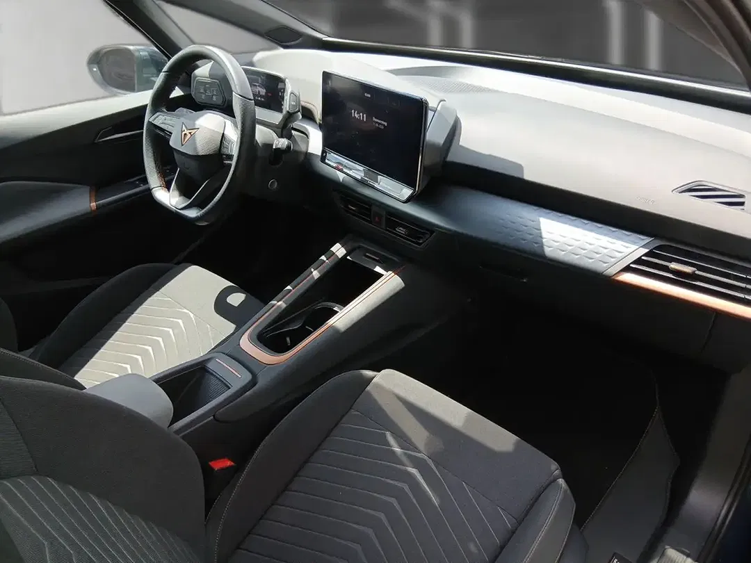CUPRA Born - Thumbnail 12