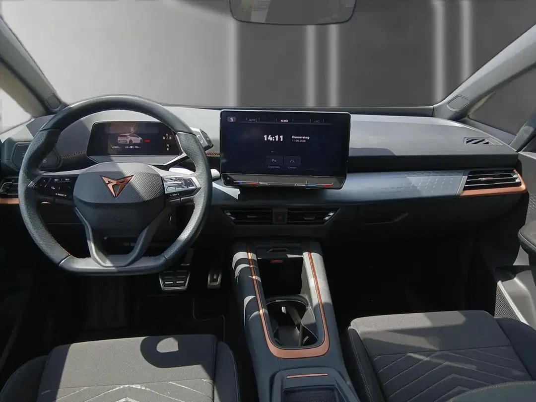 CUPRA Born - Thumbnail 13