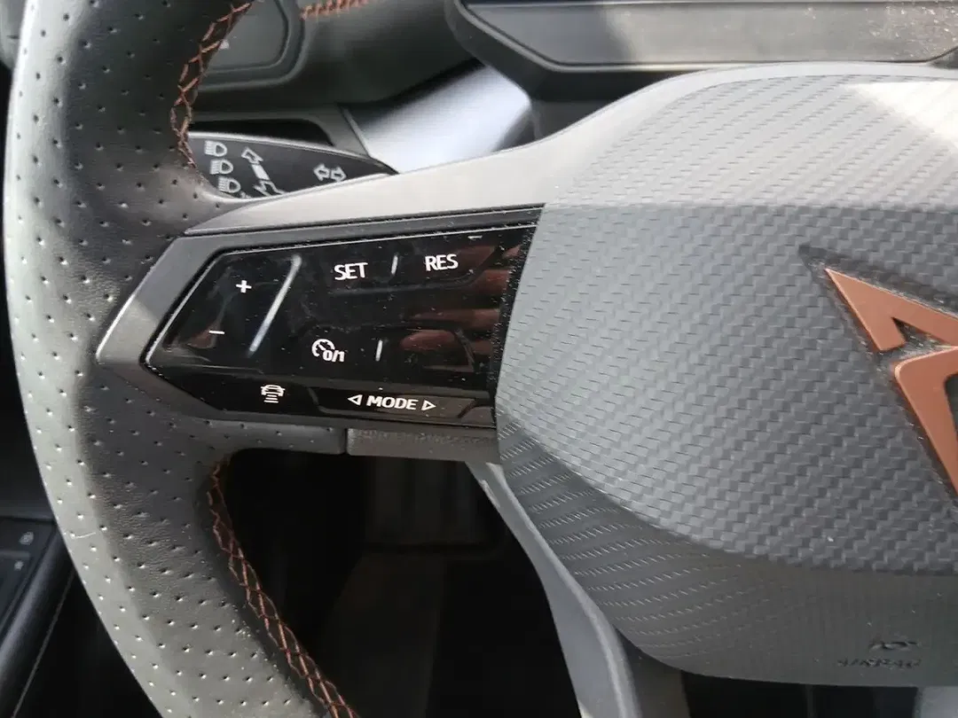 CUPRA Born - Thumbnail 16