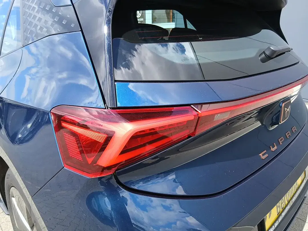 CUPRA Born - Thumbnail 9