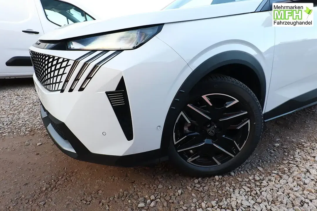 Peugeot 3008 - Thumbnail 4