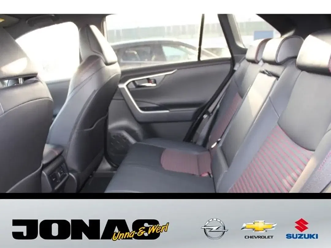 Suzuki Across - Thumbnail 8