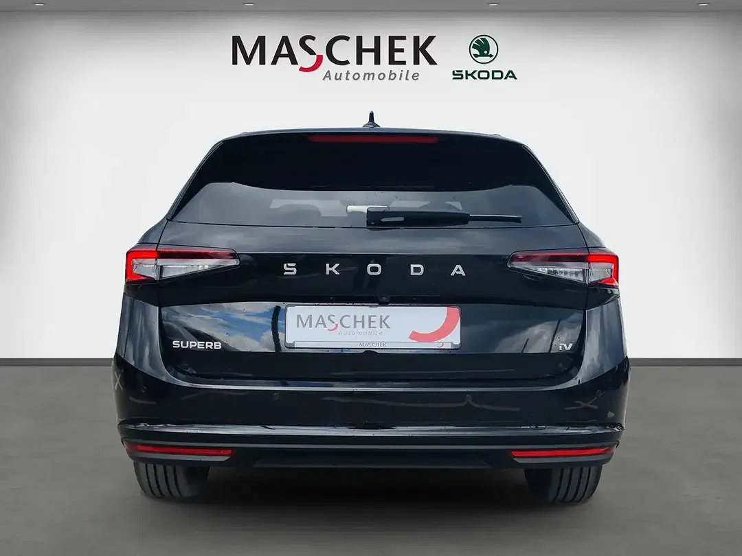 Skoda Superb - Thumbnail 4