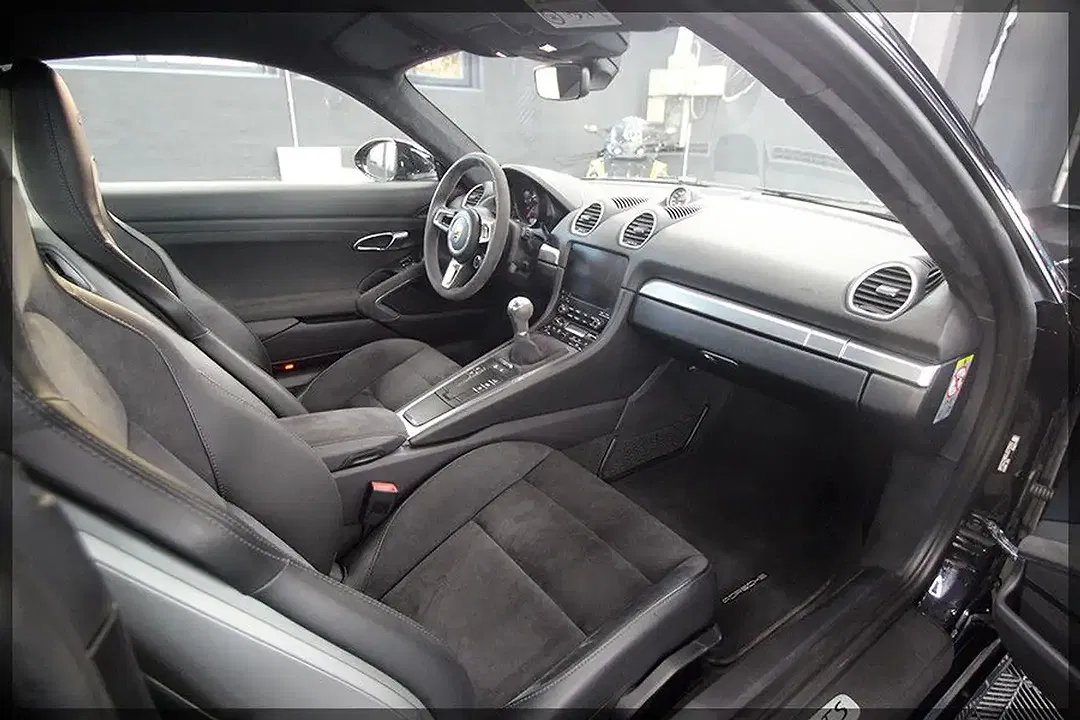Porsche Cayman - Thumbnail 14