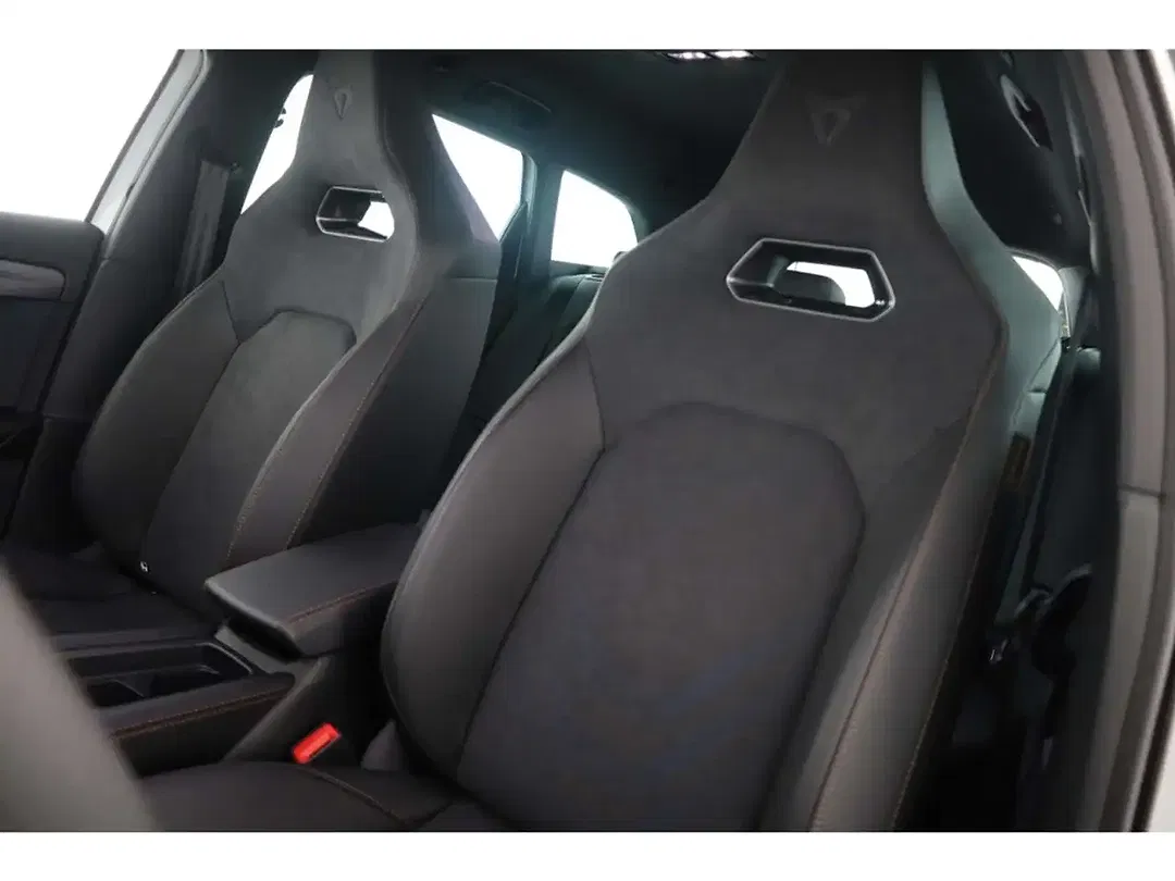 CUPRA Leon - Thumbnail 9