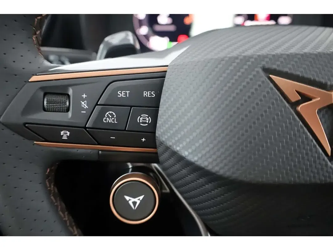 CUPRA Leon - Thumbnail 13