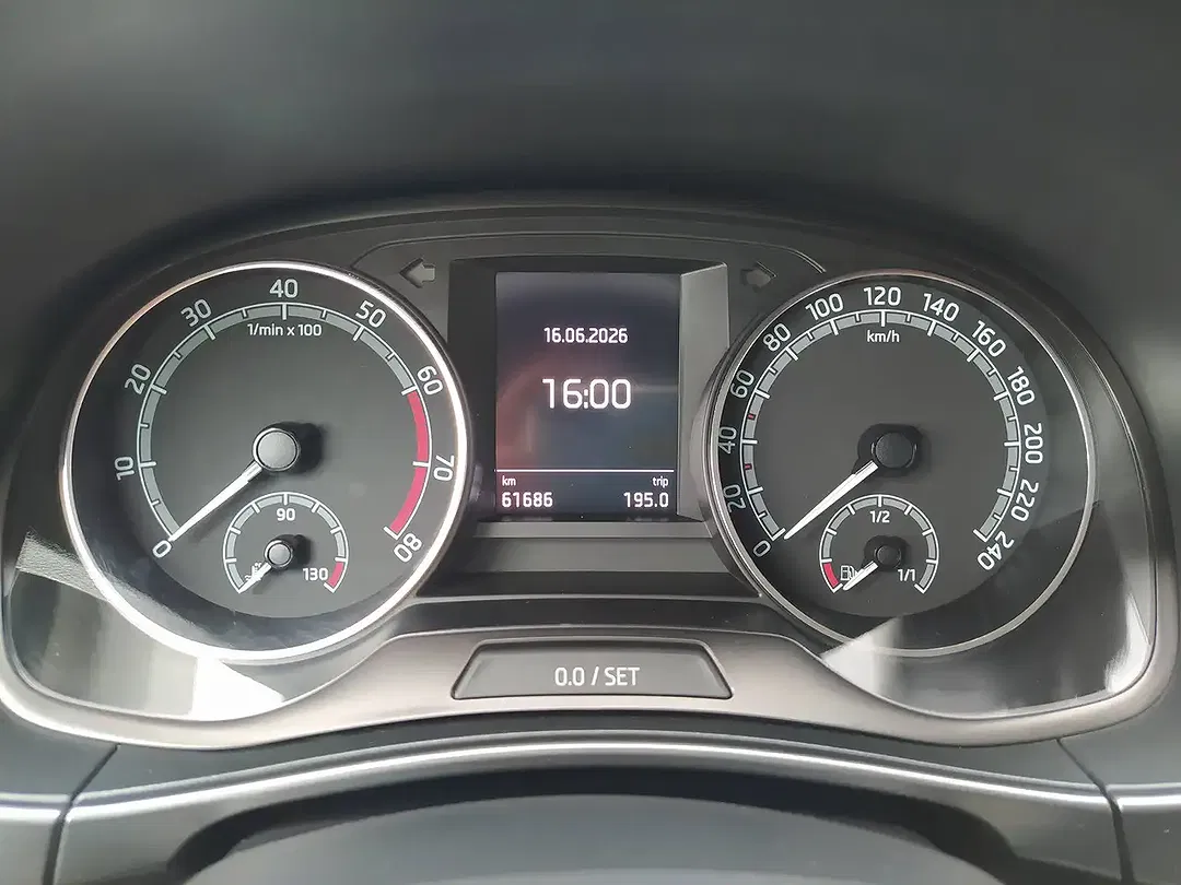Skoda Fabia - Thumbnail 11