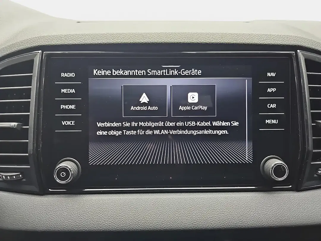 Skoda Karoq - Thumbnail 9