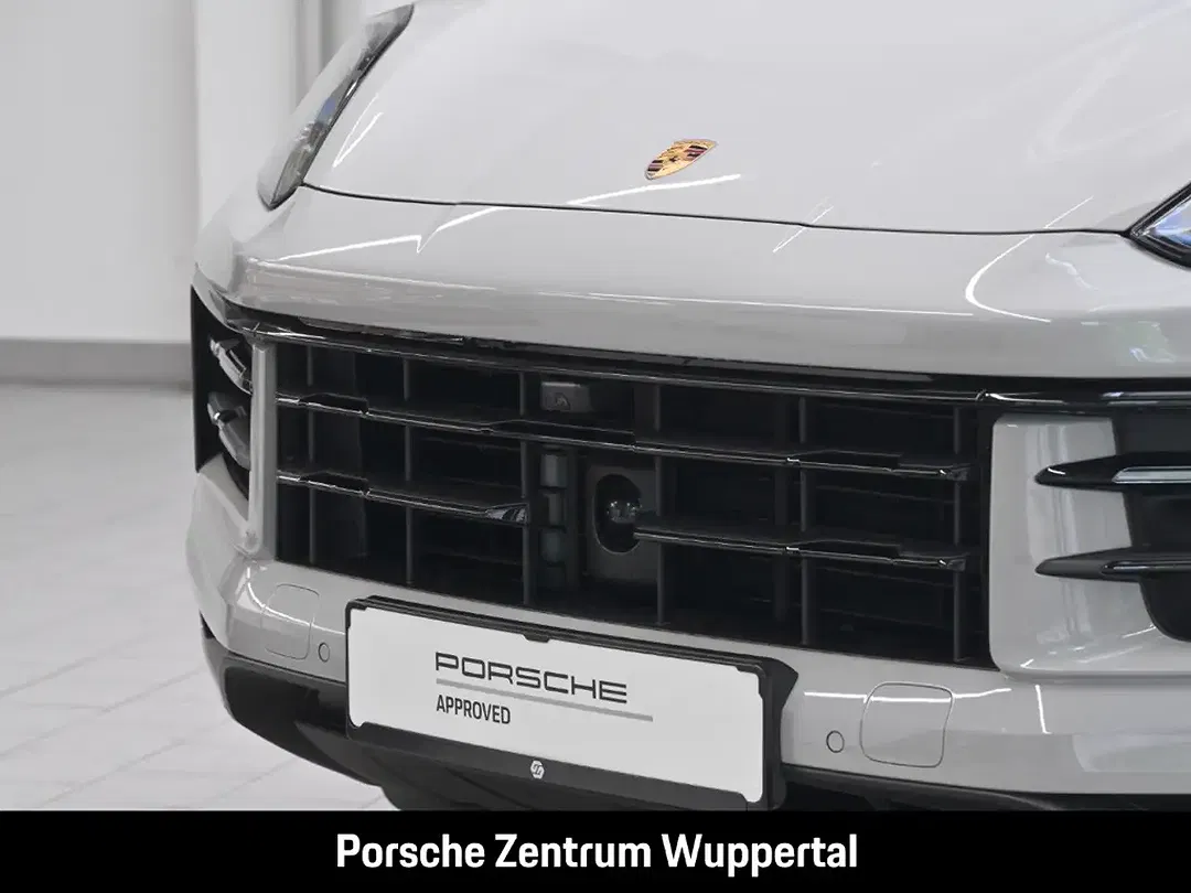 Porsche Cayenne - Thumbnail 10