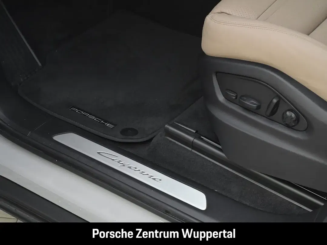 Porsche Cayenne - Thumbnail 14