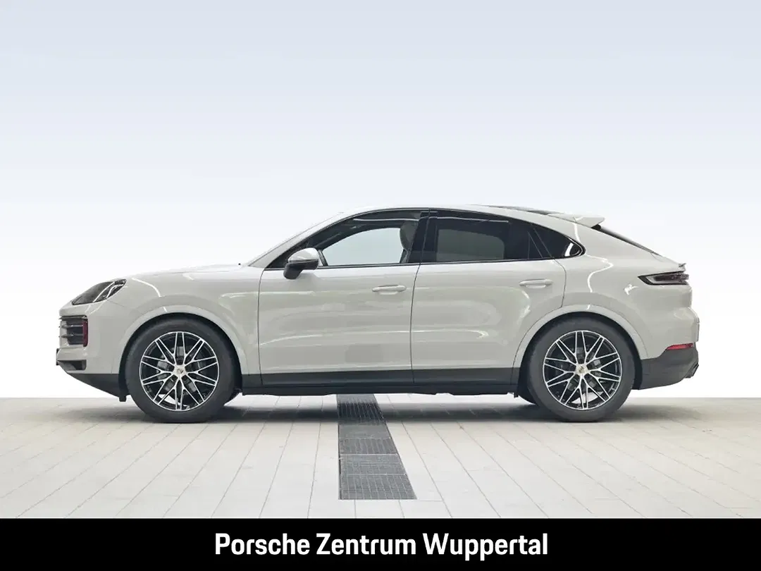 Porsche Cayenne - Thumbnail 2