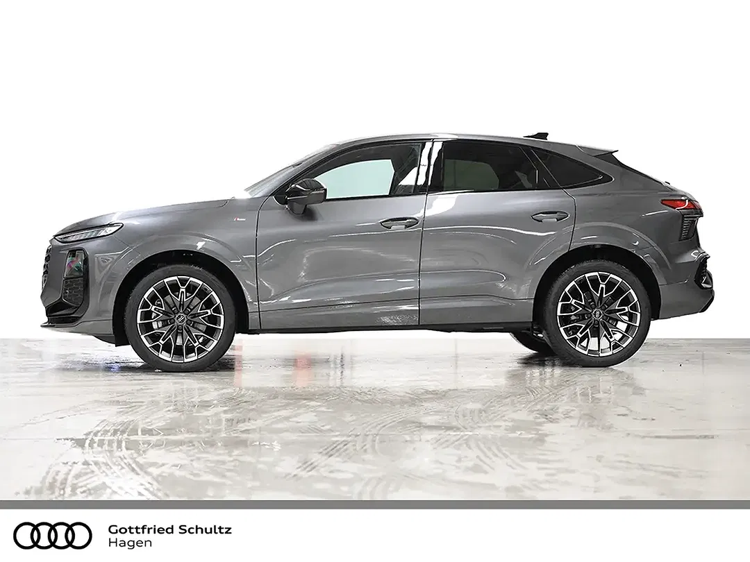 Audi Q3 - Thumbnail 3