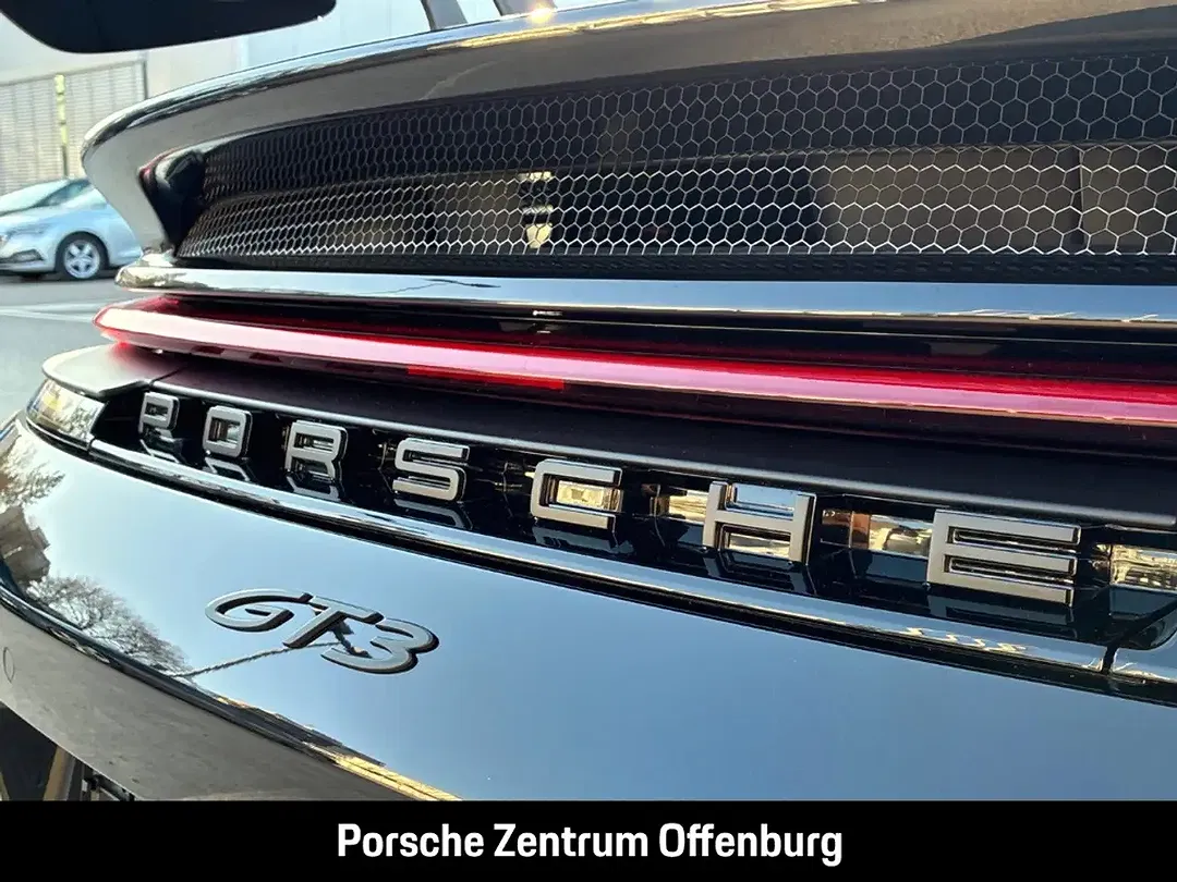 Porsche 992 - Thumbnail 12
