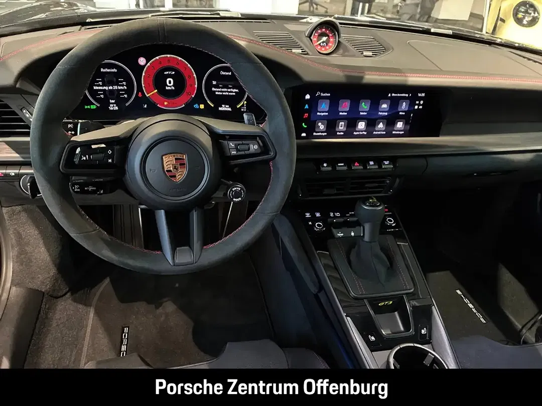 Porsche 992 - Thumbnail 13