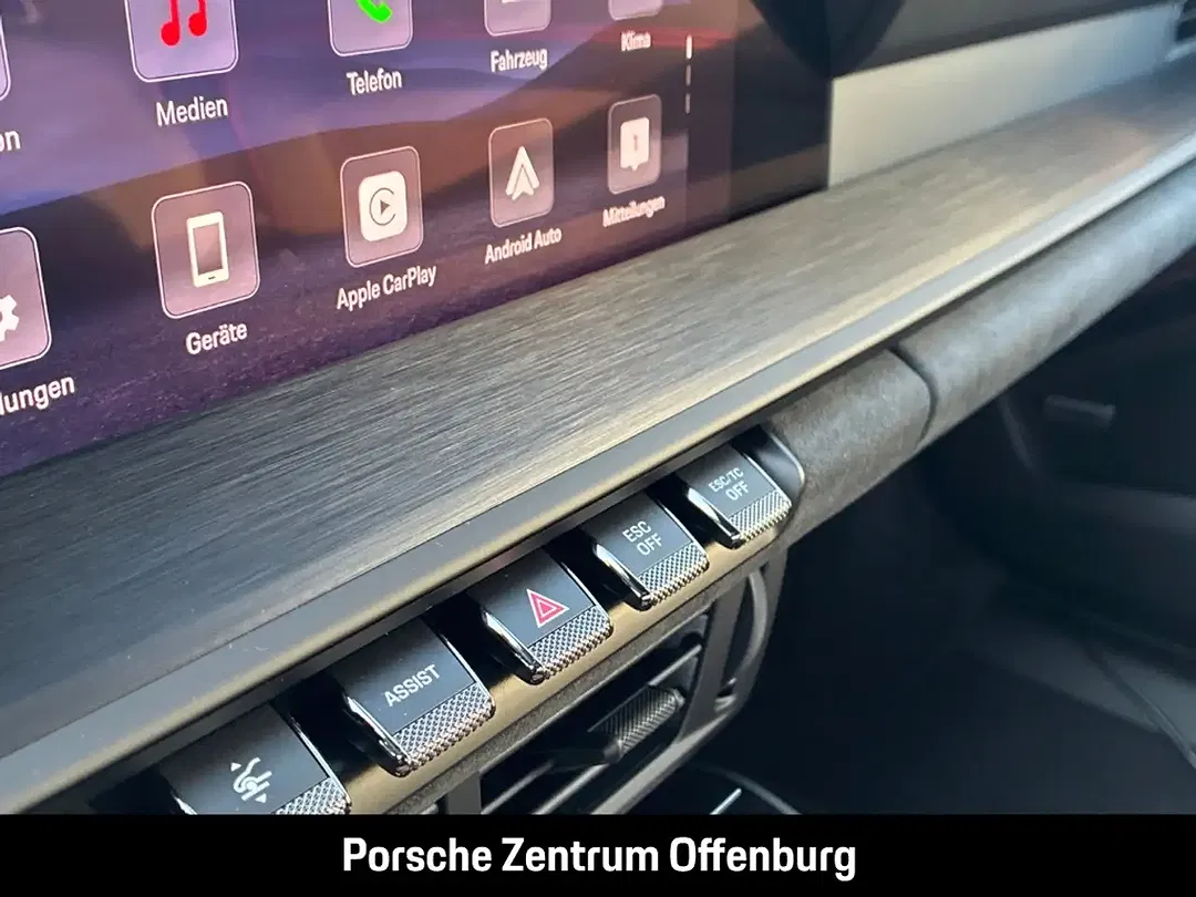 Porsche 992 - Thumbnail 15