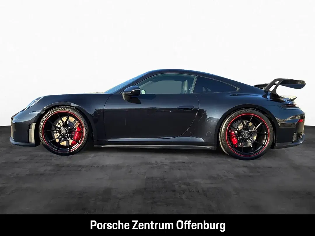 Porsche 992 - Thumbnail 2