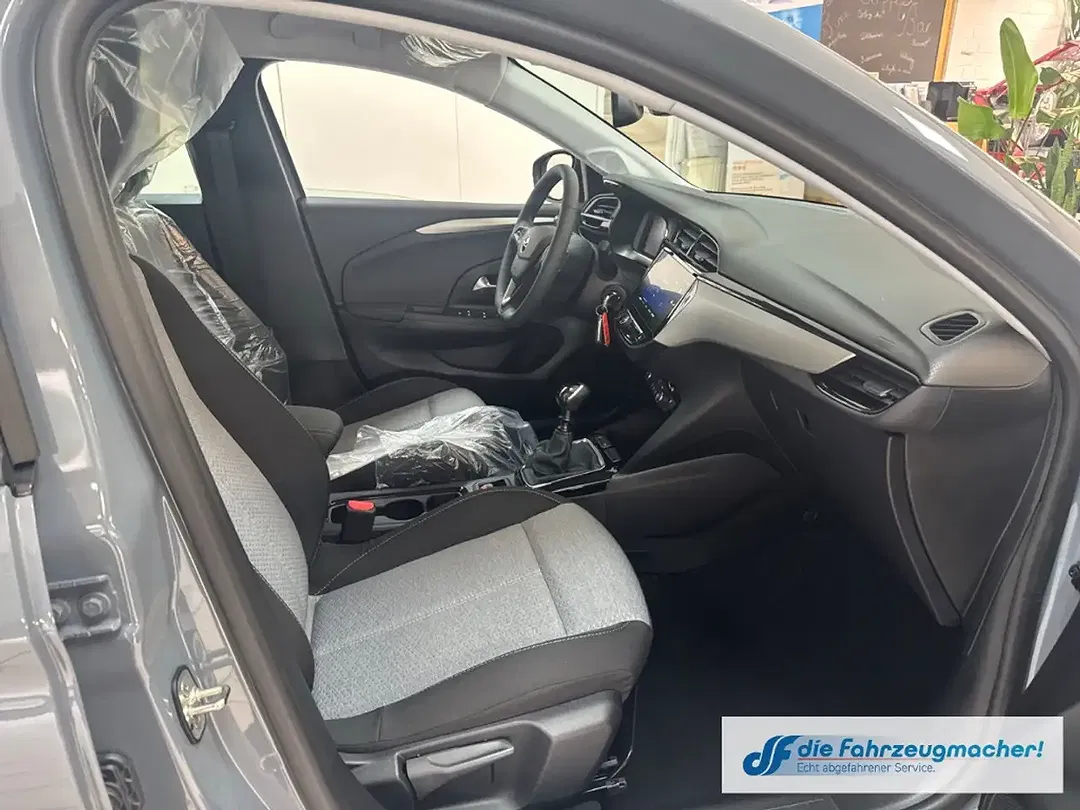 Opel Corsa - Thumbnail 8