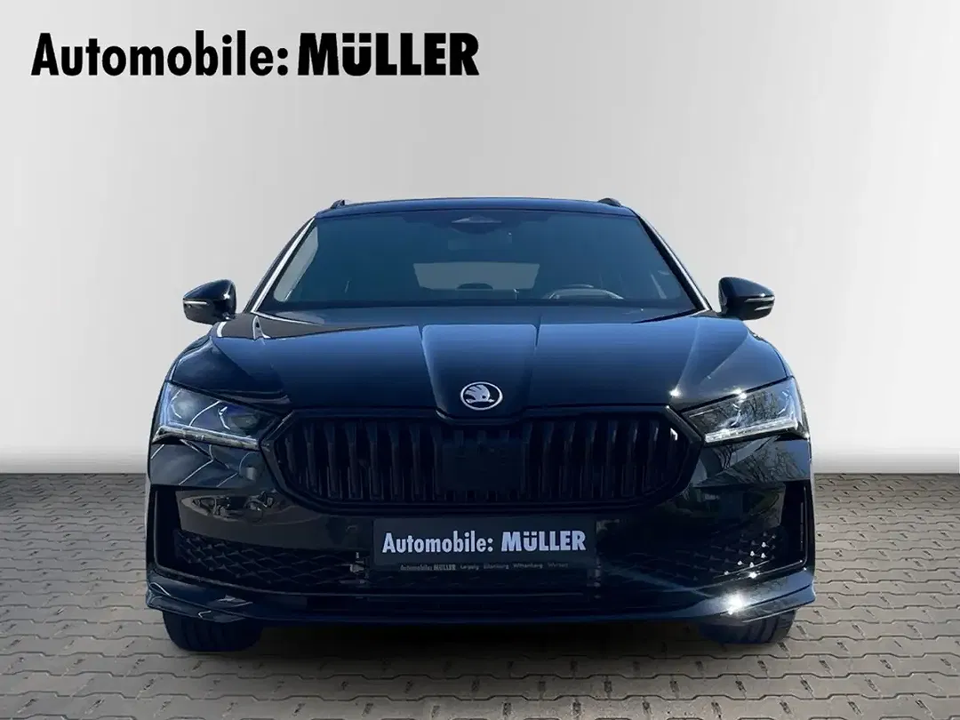 Skoda Superb - Thumbnail 3