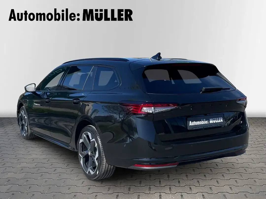 Skoda Superb - Thumbnail 6