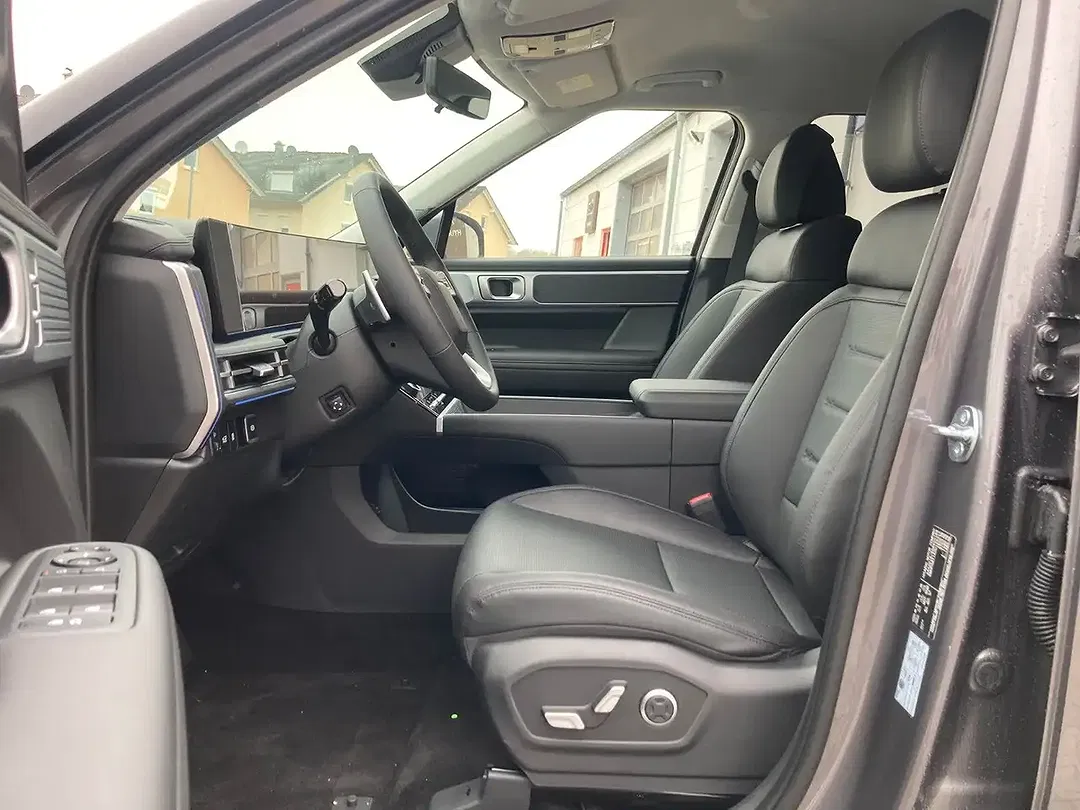 Hyundai SANTA FE - Thumbnail 6