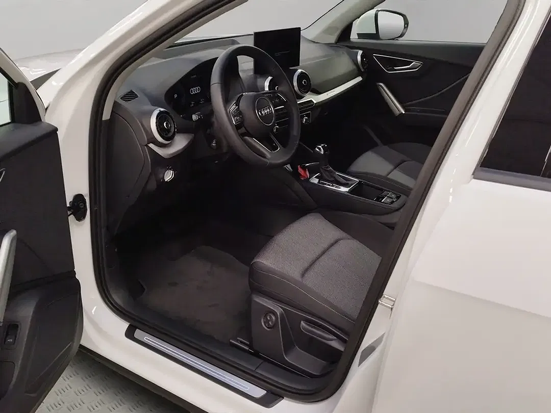 Audi Q2 - Thumbnail 10