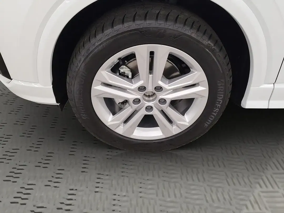 Audi Q2 - Thumbnail 2
