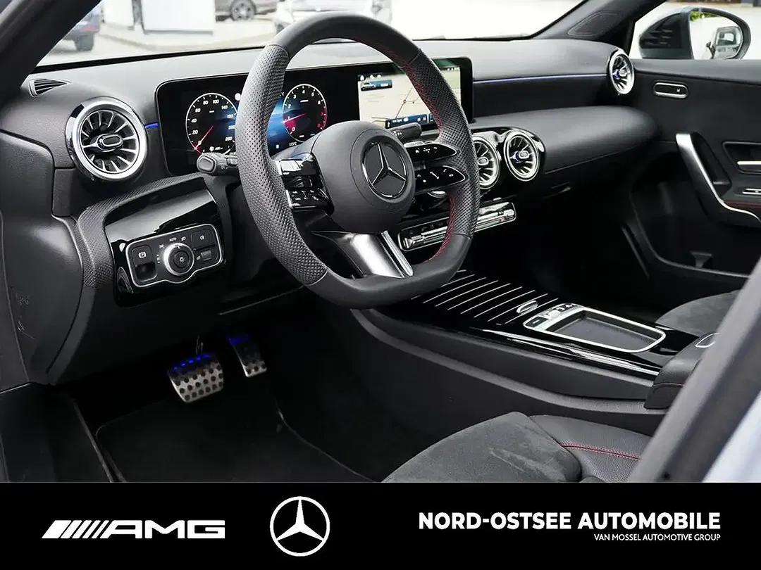 Mercedes-Benz A 200 - Thumbnail 7