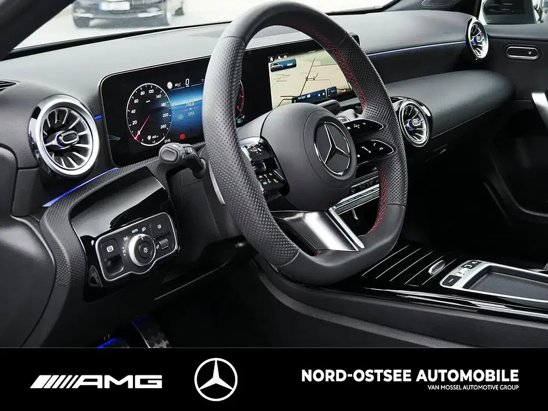 Mercedes-Benz A 200 - Thumbnail 8