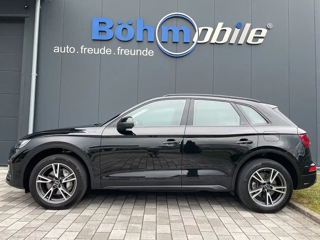 Audi Q5 - Thumbnail 1