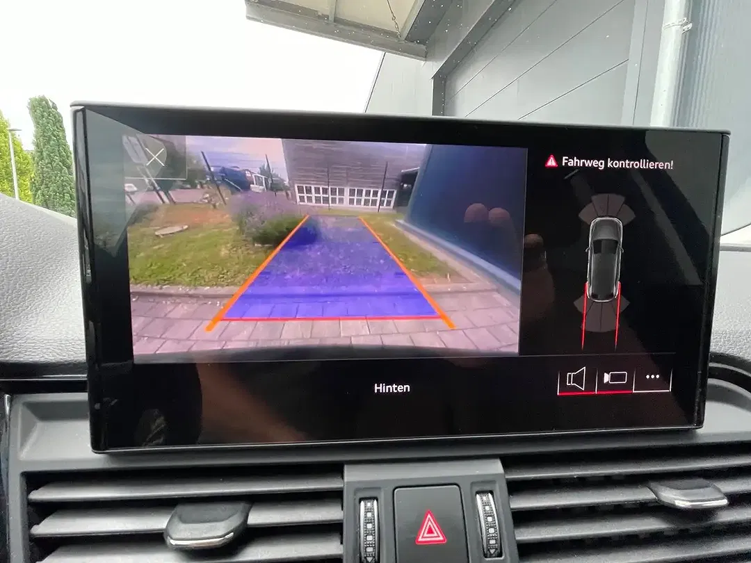 Audi Q5 - Thumbnail 17