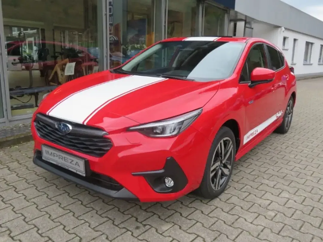 Subaru Impreza - Thumbnail 2