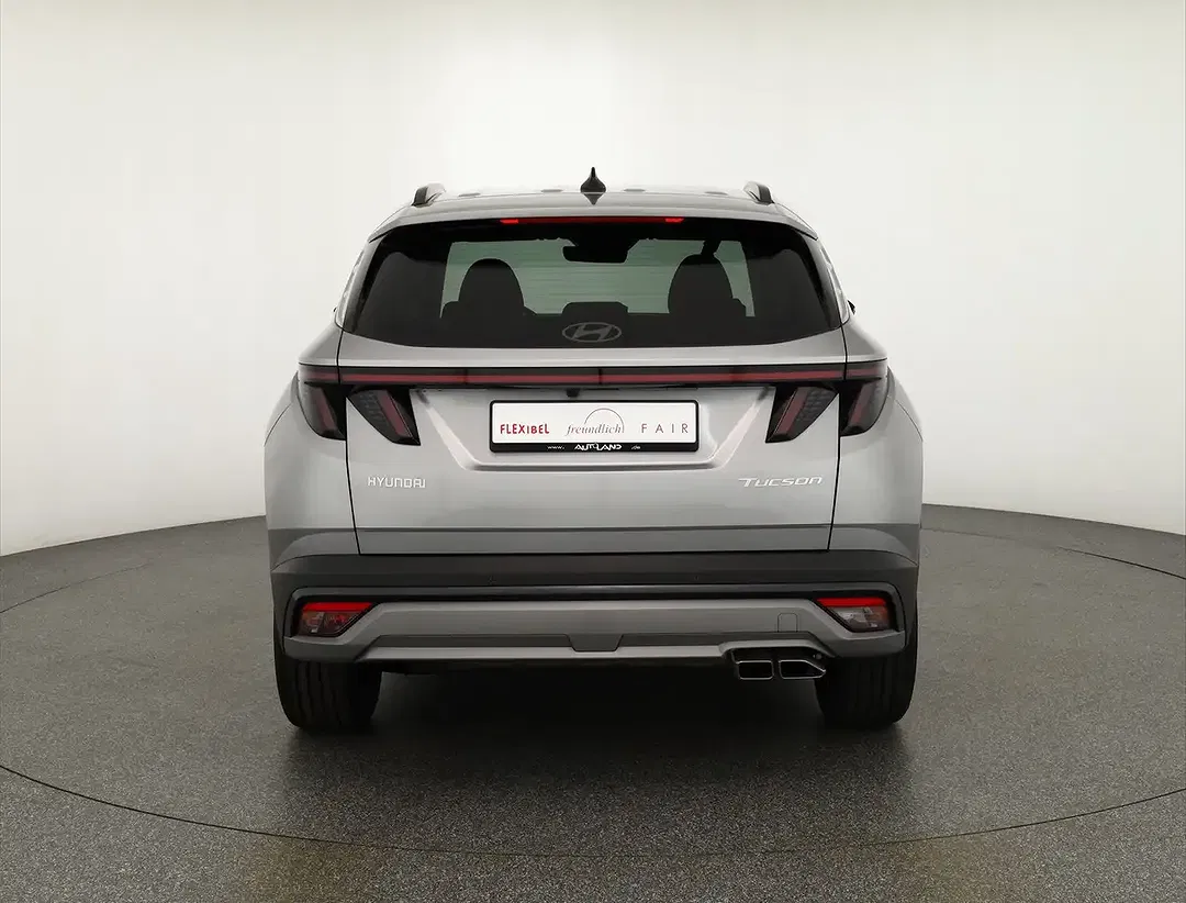 Hyundai TUCSON - Thumbnail 3