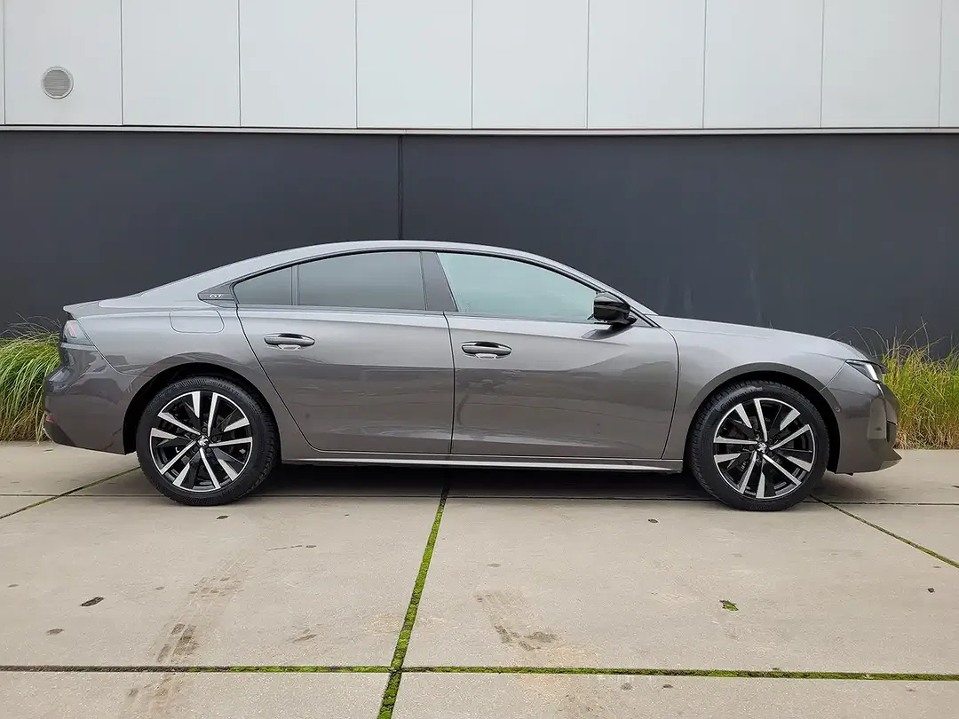 Peugeot 508 - Thumbnail 2