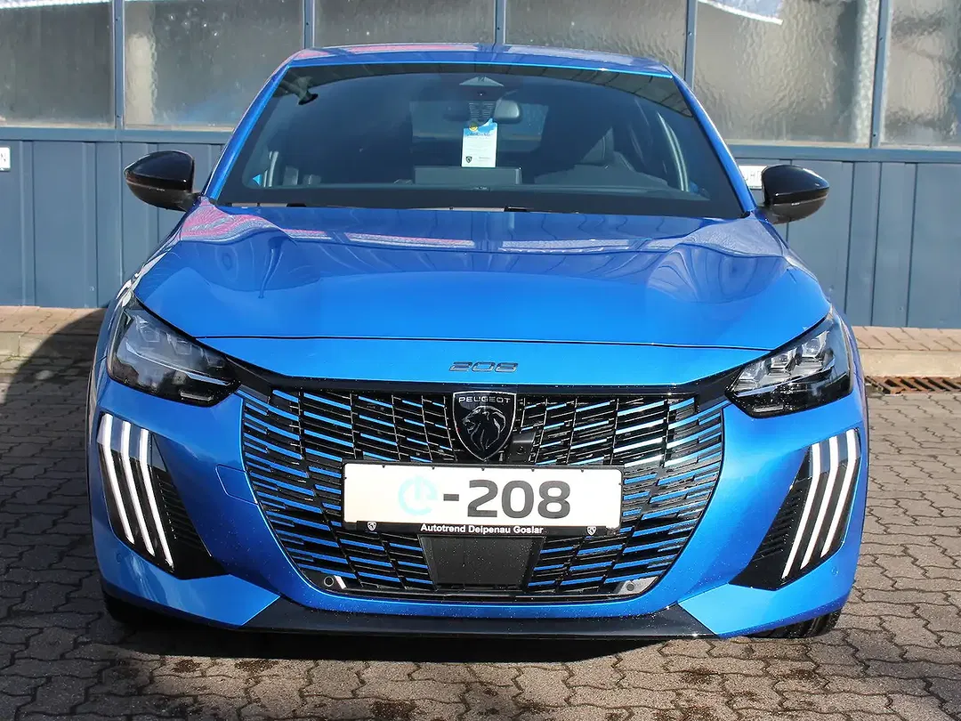 Peugeot e-208 - Thumbnail 2