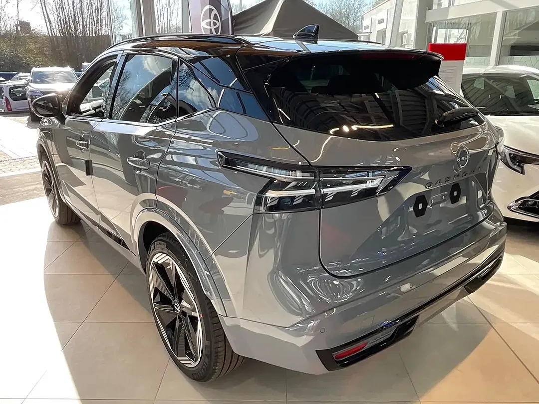 Nissan Qashqai - Thumbnail 3