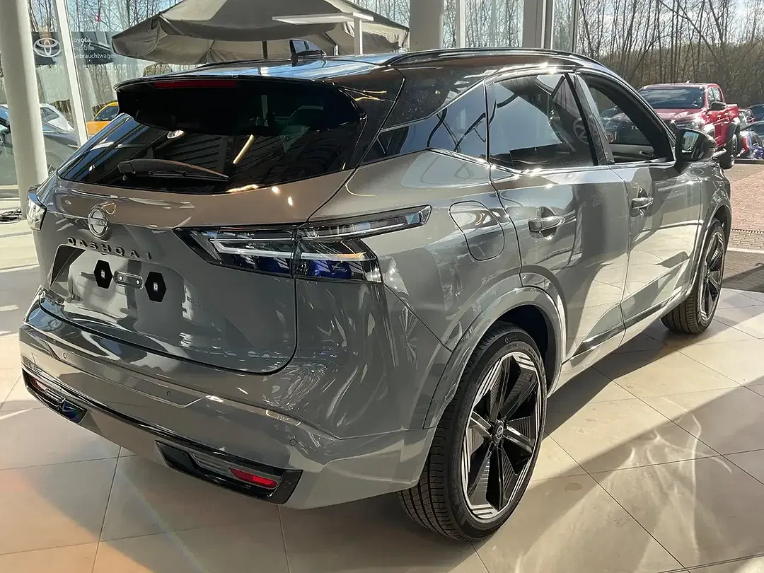 Nissan Qashqai - Thumbnail 4