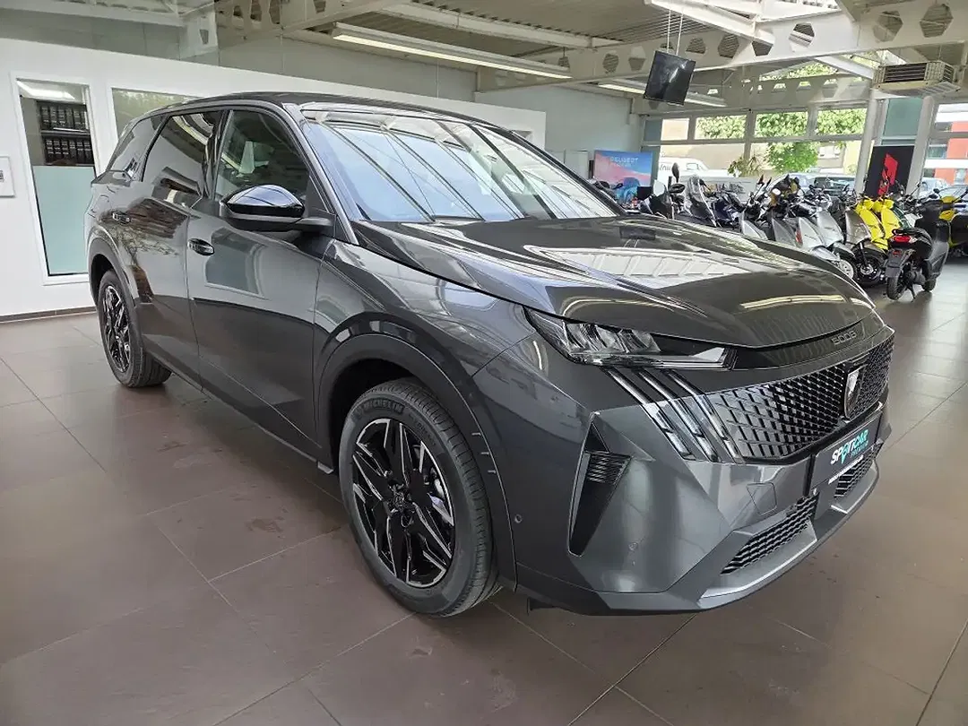 Peugeot 5008 - Thumbnail 1