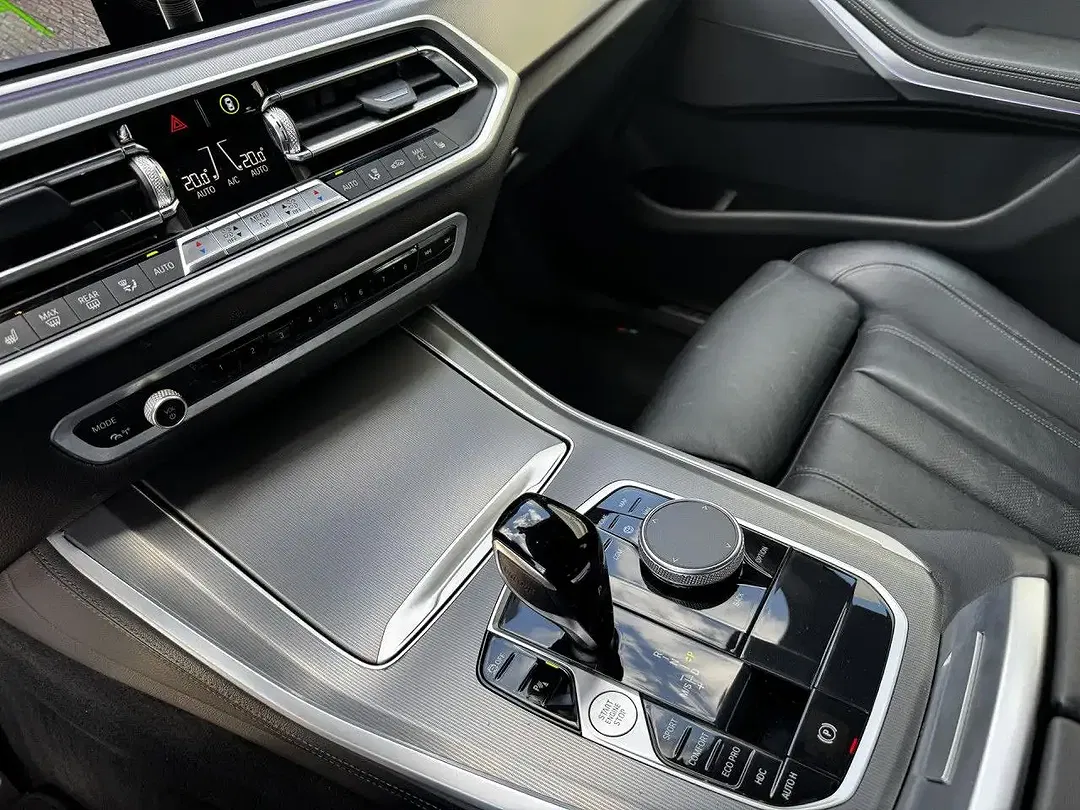 BMW X5 - Thumbnail 11