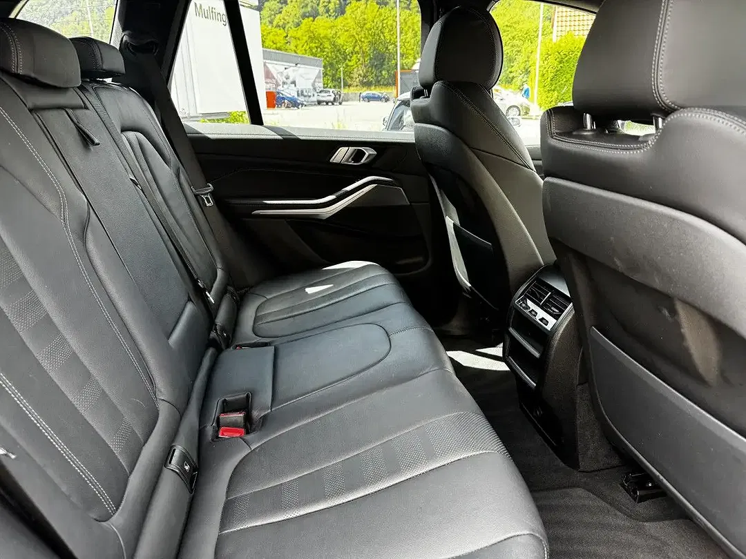 BMW X5 - Thumbnail 14