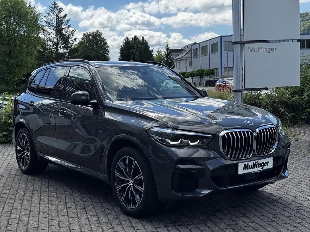 BMW X5 - Afbeelding 1