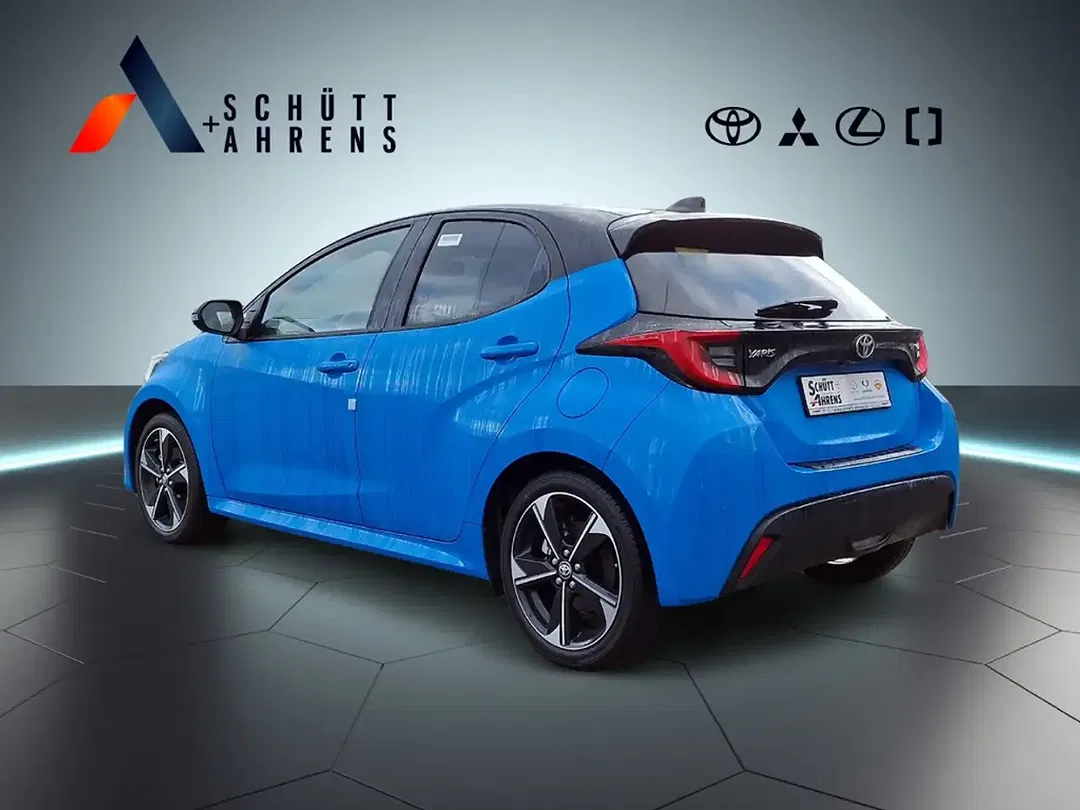 Toyota Yaris - Thumbnail 4