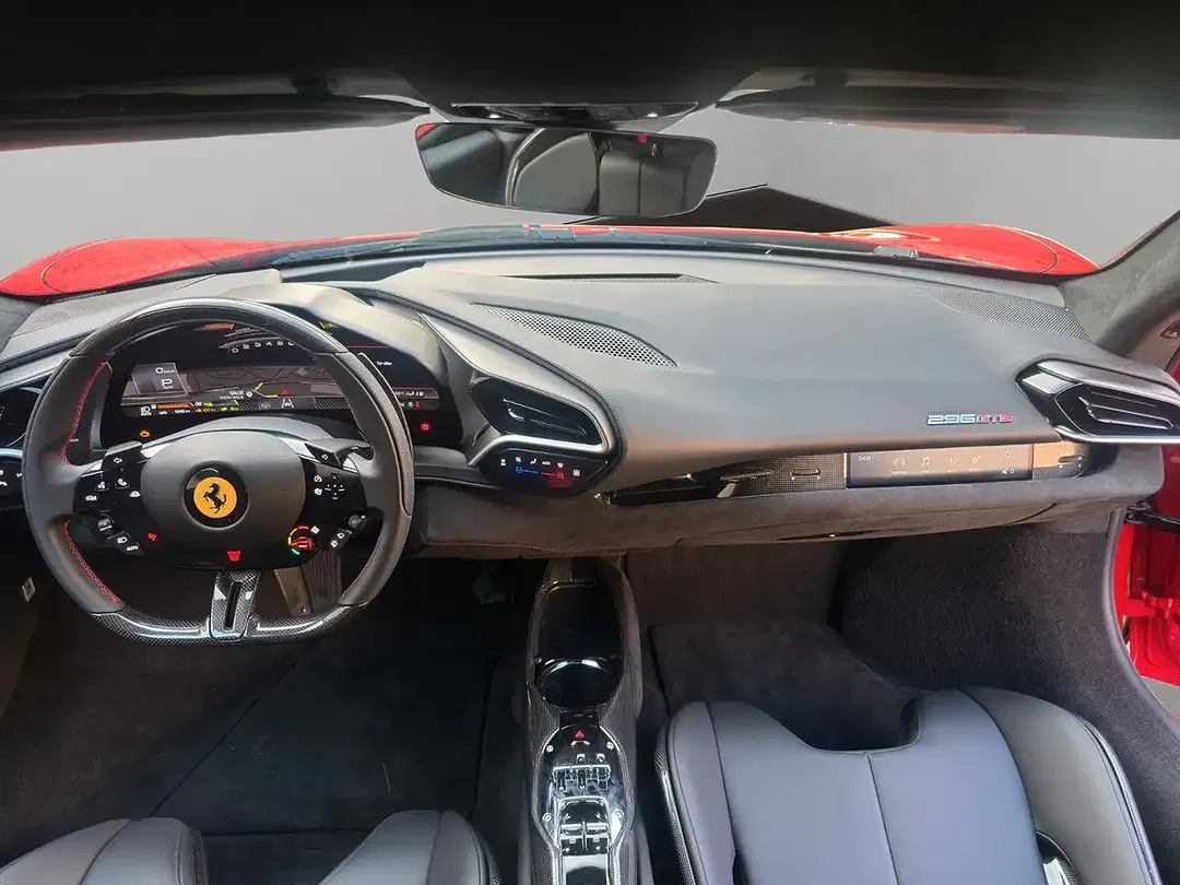 Ferrari 296 GTB - Thumbnail 10