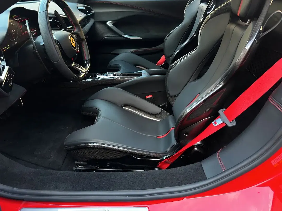 Ferrari 296 GTB - Thumbnail 9