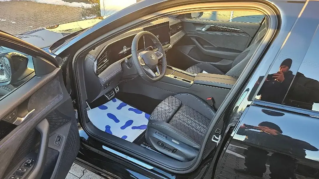 Volkswagen Passat Variant - Thumbnail 11
